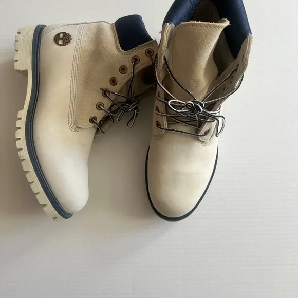 Timberland Mens Ivory and Navy Boots - Picture 4 of 5